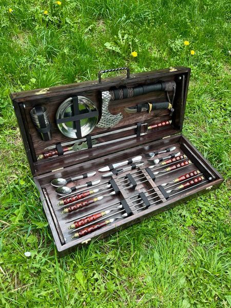 Набір шампурів у дерев'яному кейсі - Фокс К - 12 фото